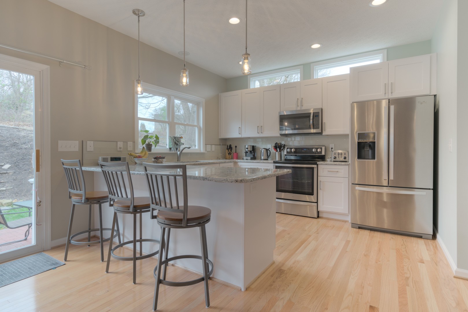 Hardwood_Floor_Kitchen | Dehart Tile